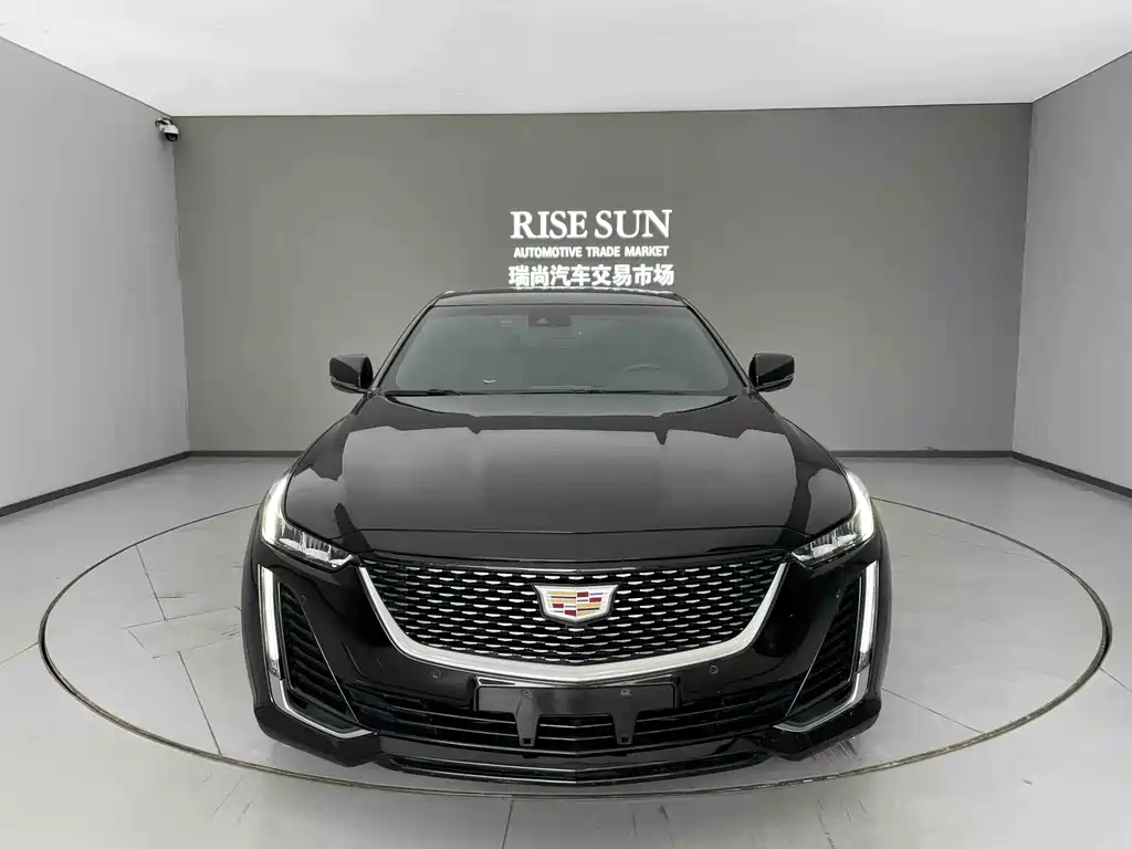 Cadillac CT5 — фото 2