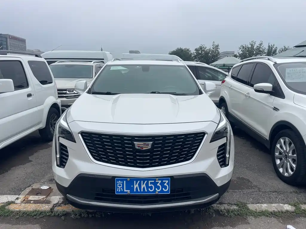 Cadillac XT4 — фото 2