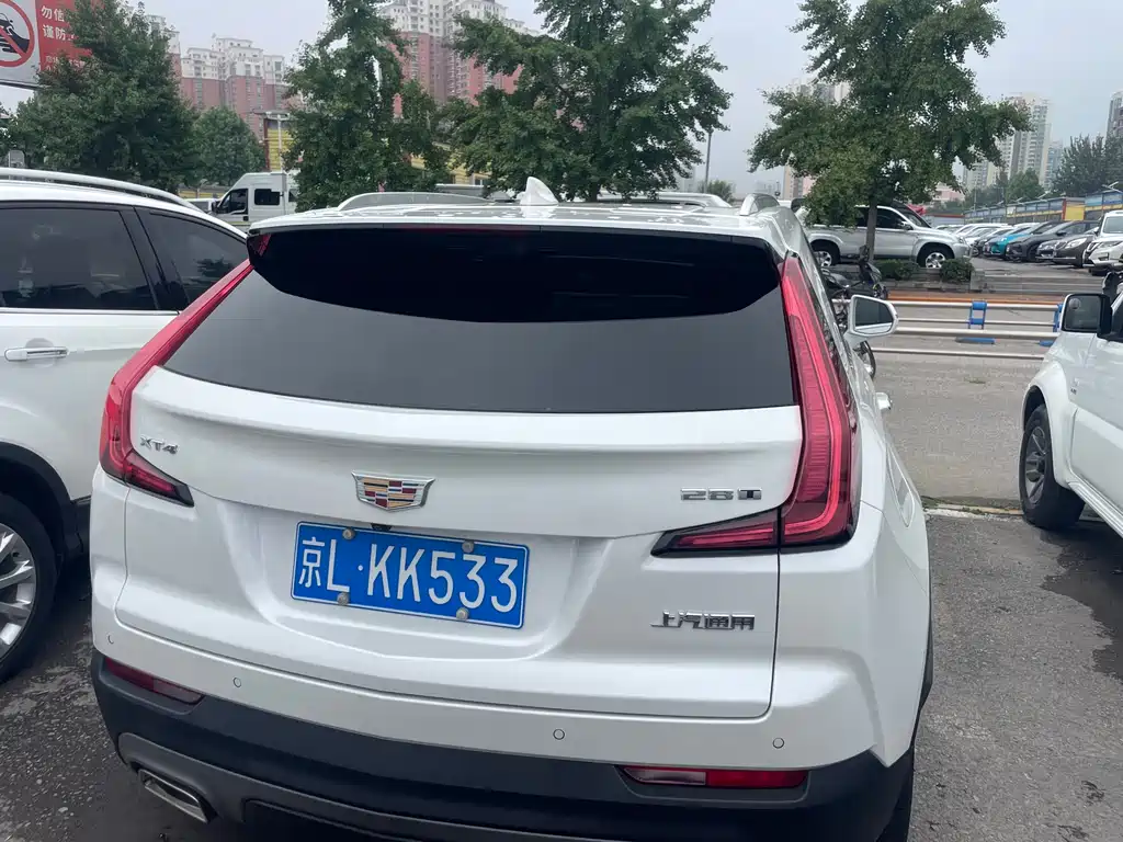 Cadillac XT4 — фото 5