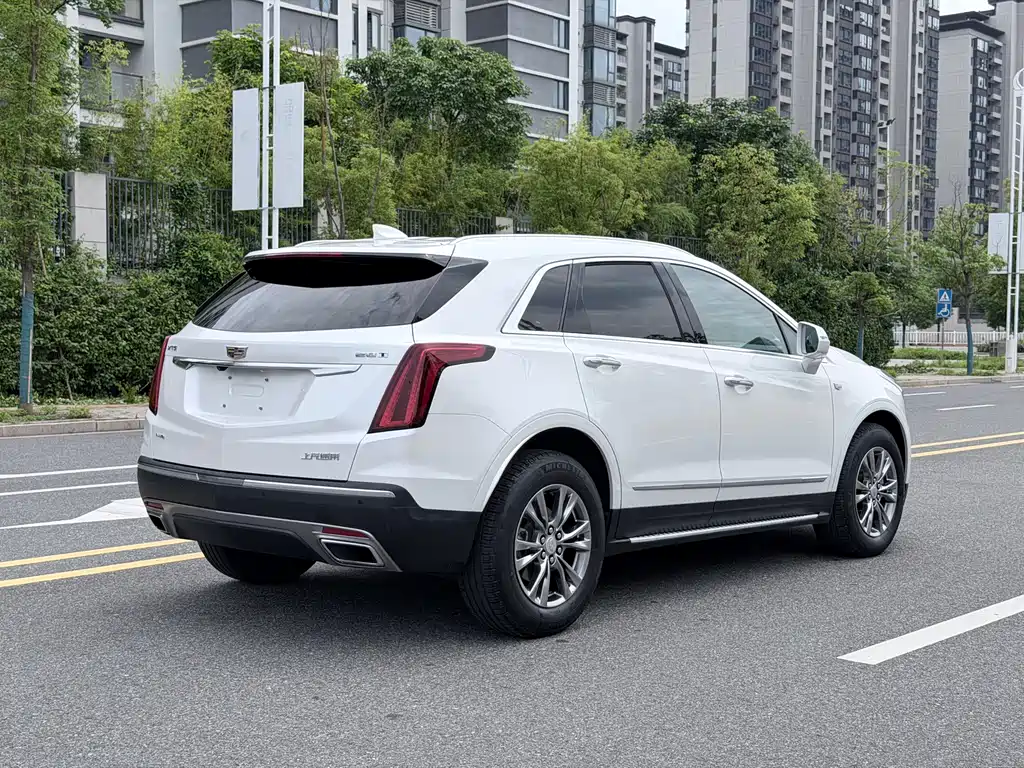 Cadillac XT5 — фото 4