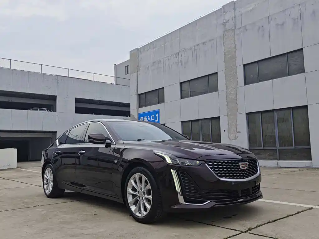 Cadillac CT5 — фото 3