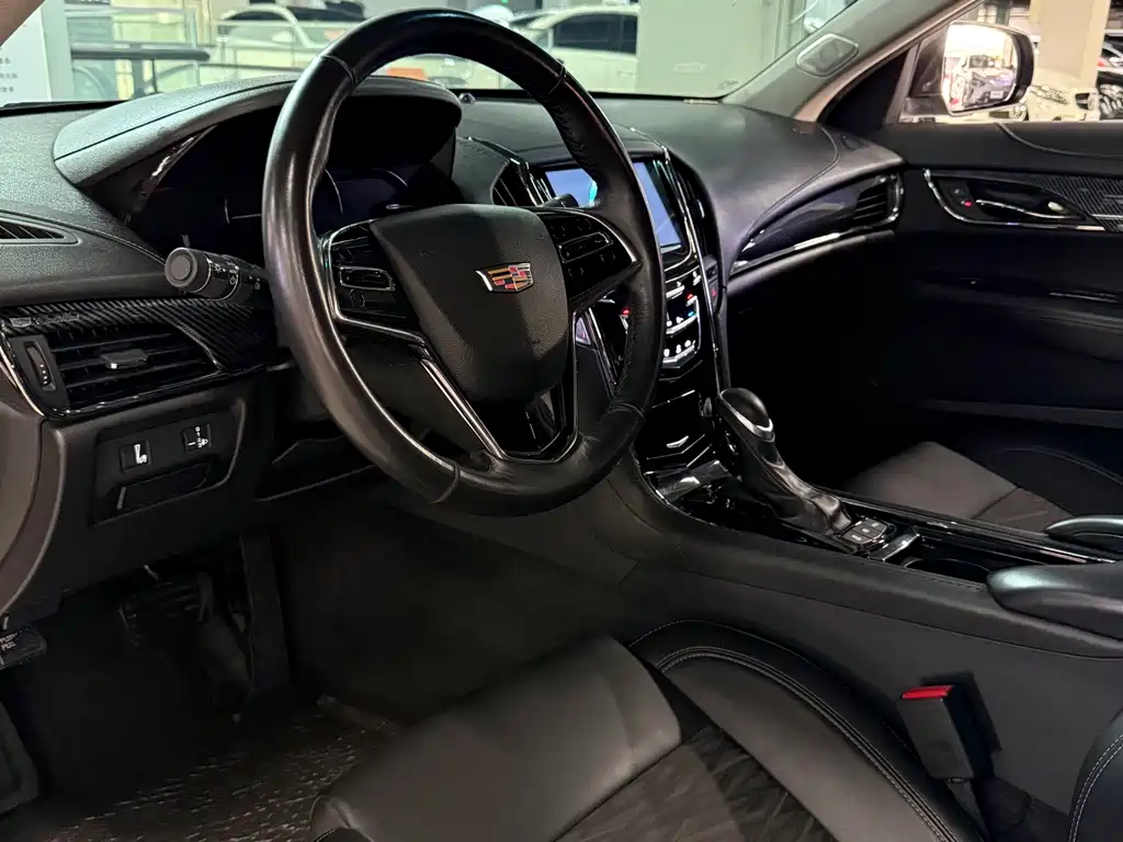 Cadillac ATS-L — фото 4