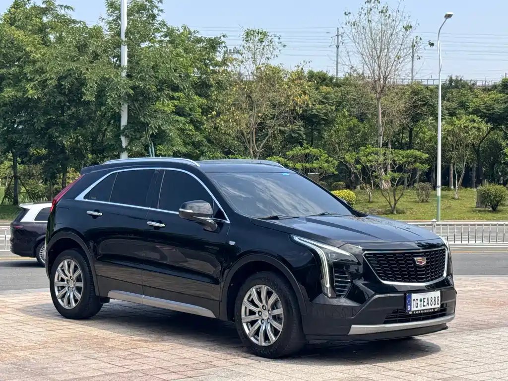Cadillac XT4 — фото 3