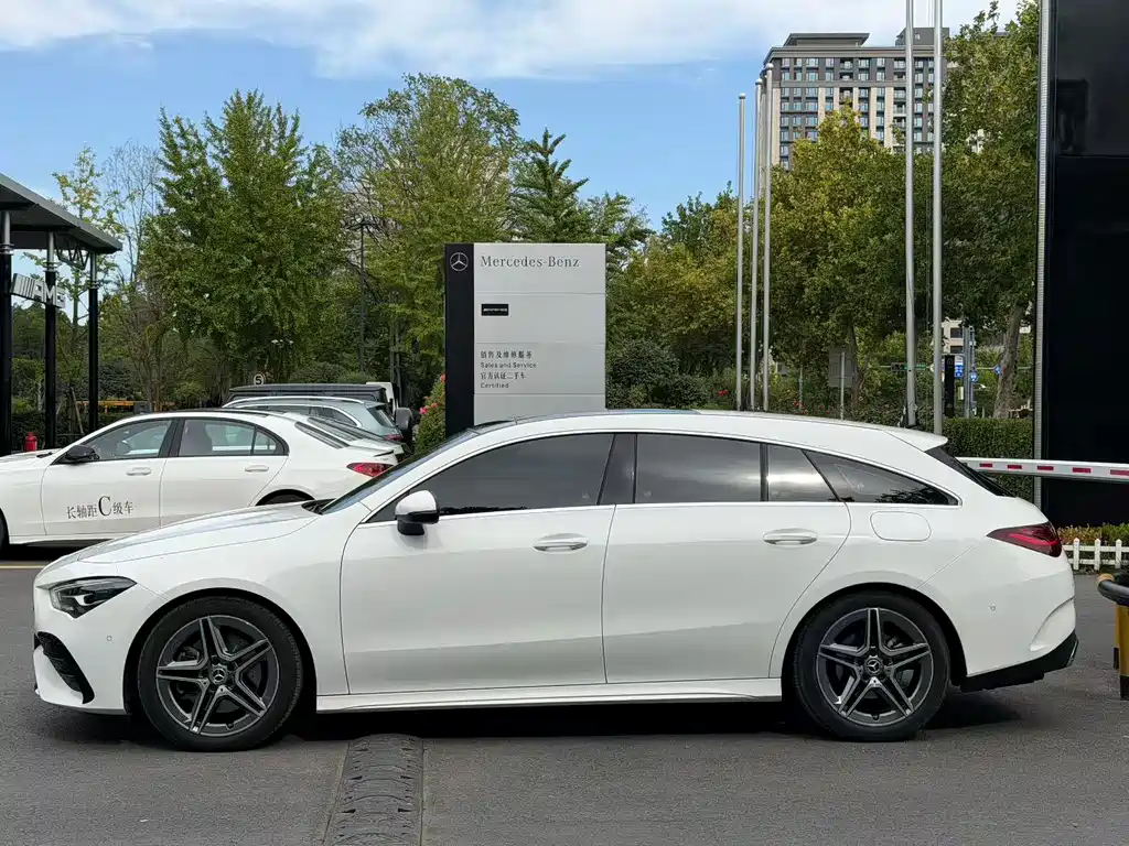 Mercedes-Benz CLA (Import) — фото 2