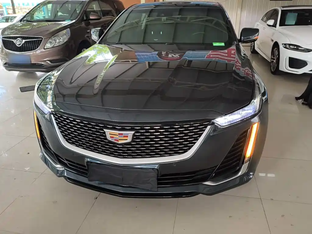 Cadillac CT5 — фото 3