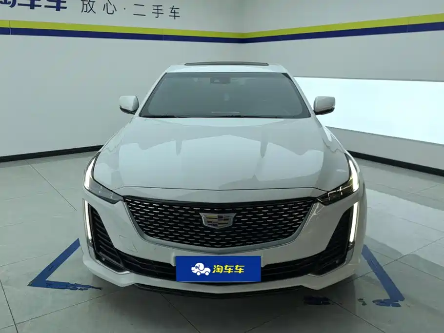 Cadillac CT5 — фото 2