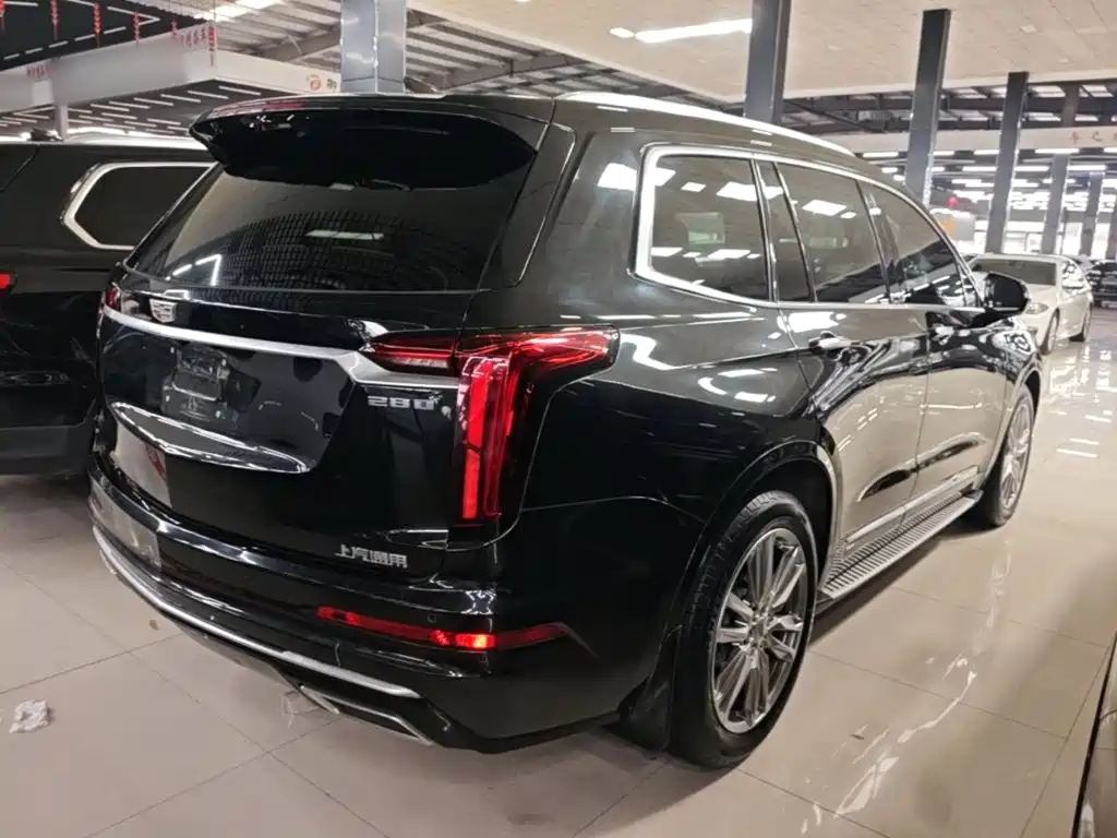 Cadillac XT6 — фото 7