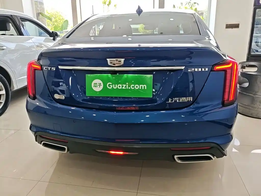 Cadillac CT5 — фото 4