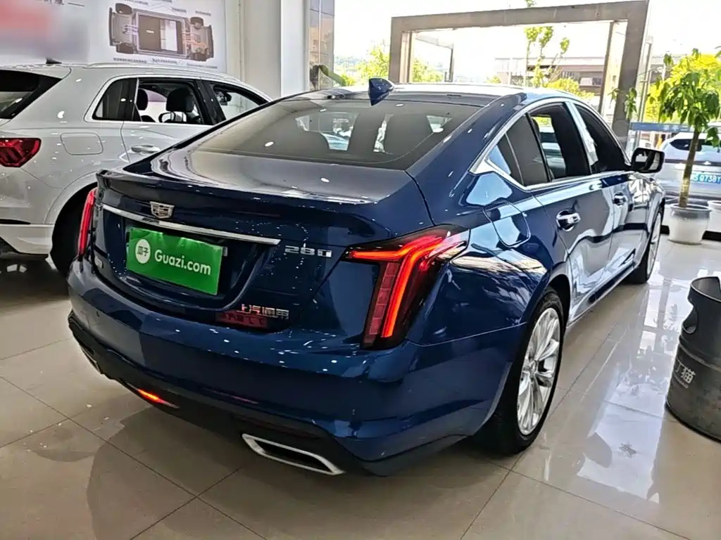 Cadillac CT5 — фото 5