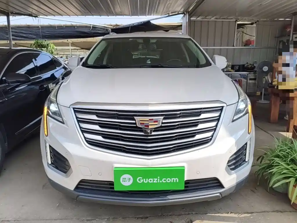 Cadillac XT5 — фото 3