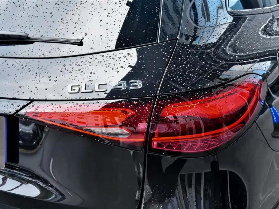 Mercedes-Benz GLC AMG — фото 11