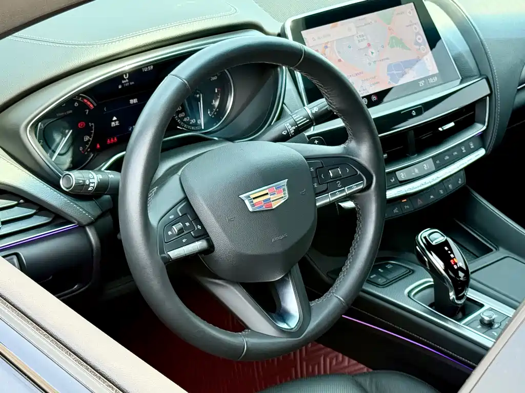 Cadillac CT5 — фото 17