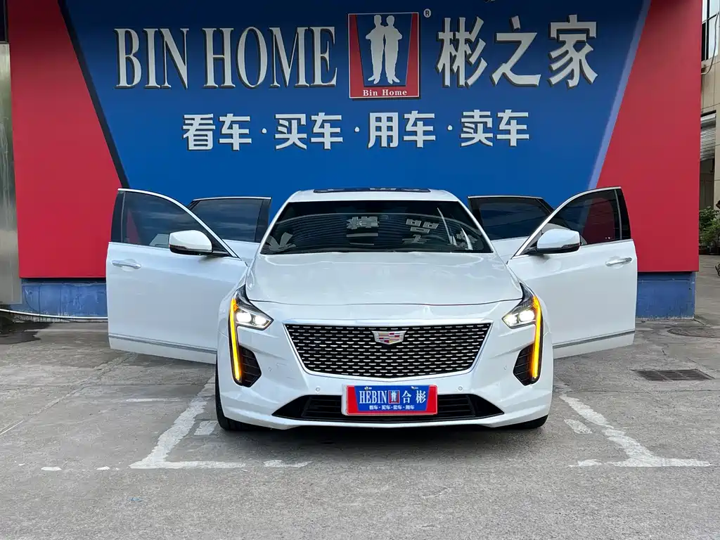 Cadillac CT6 — фото 22