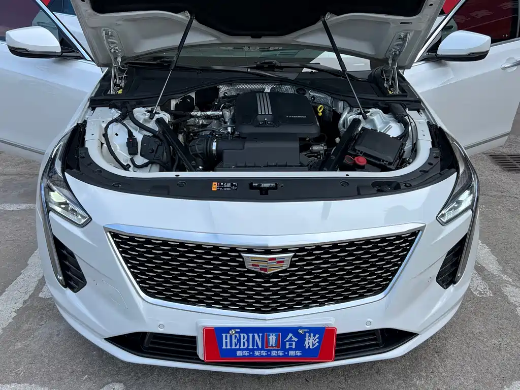 Cadillac CT6 — фото 29