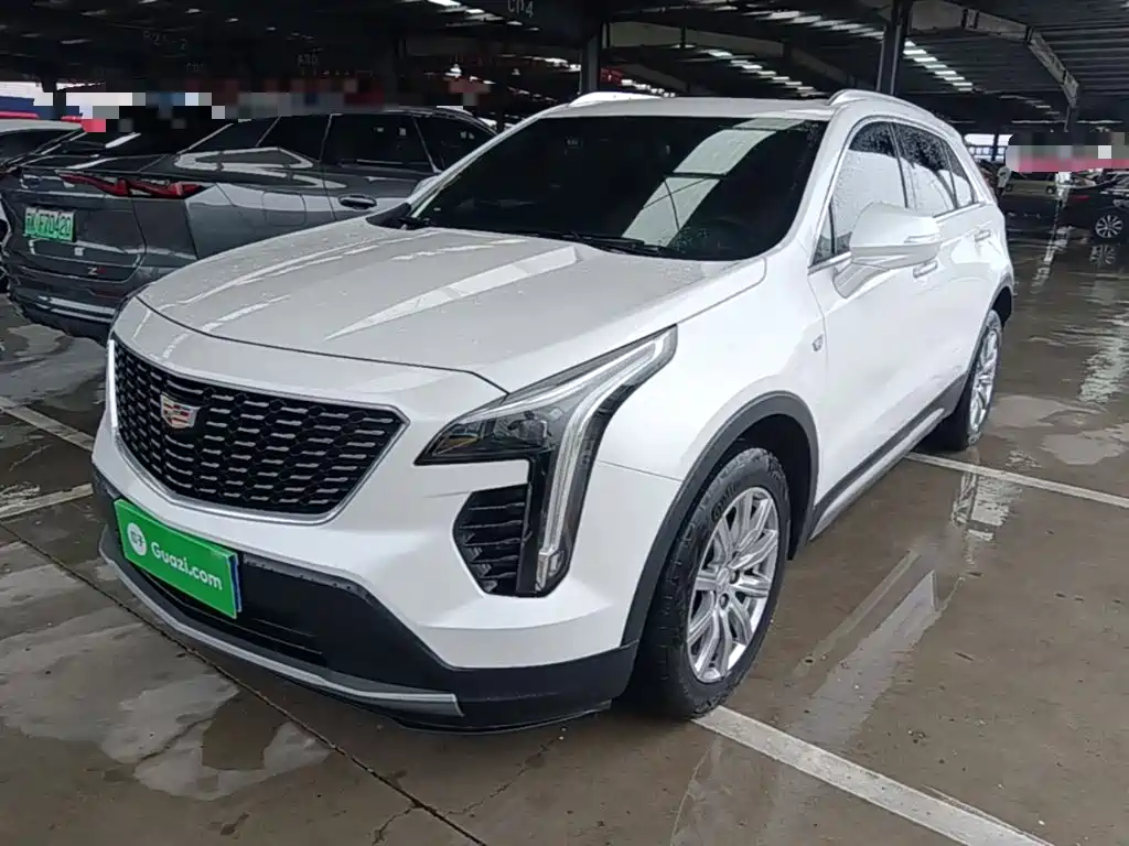 Cadillac XT4 — фото 2