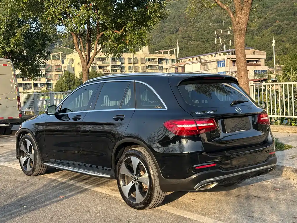 Mercedes-Benz GLC — фото 4