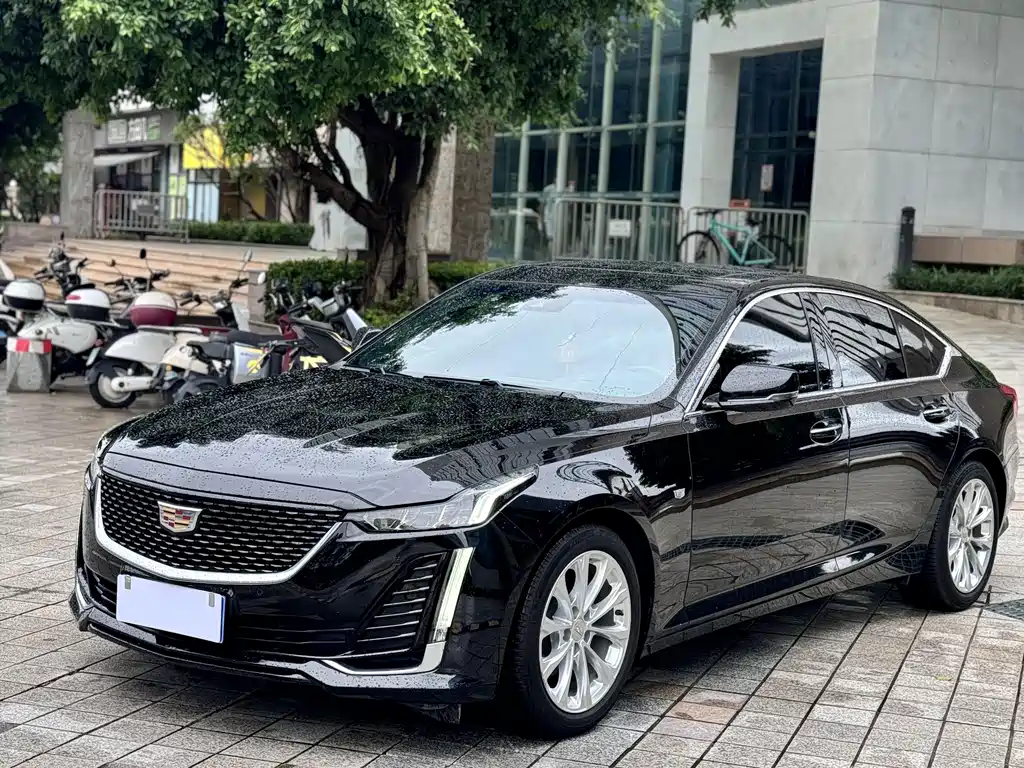 Cadillac CT5 — фото 3