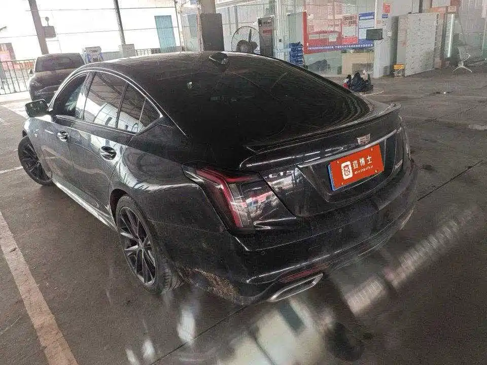 Cadillac CT5 — фото 3