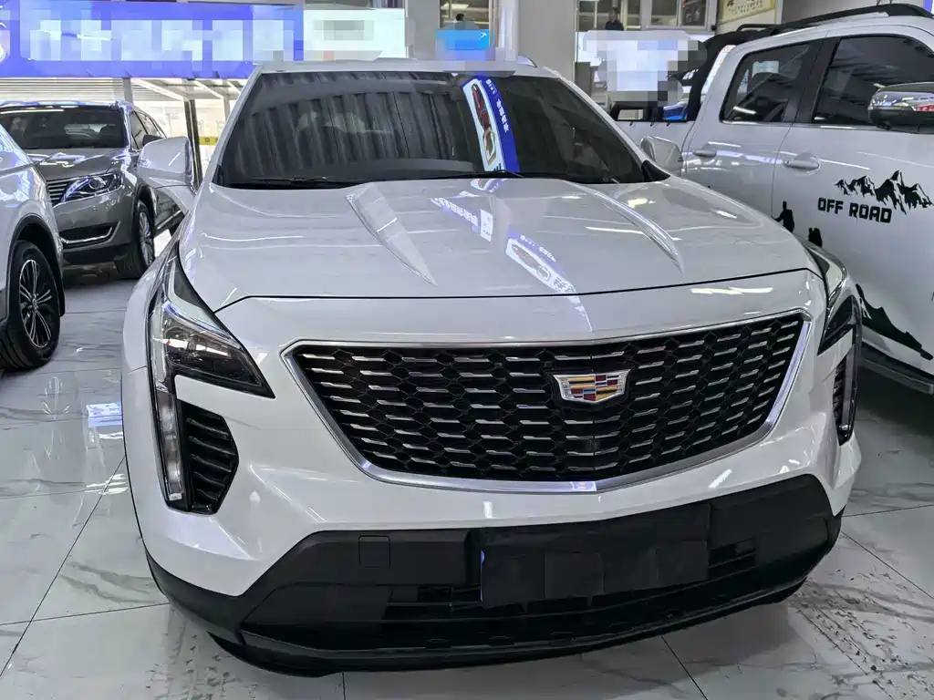Cadillac XT4 — фото 2