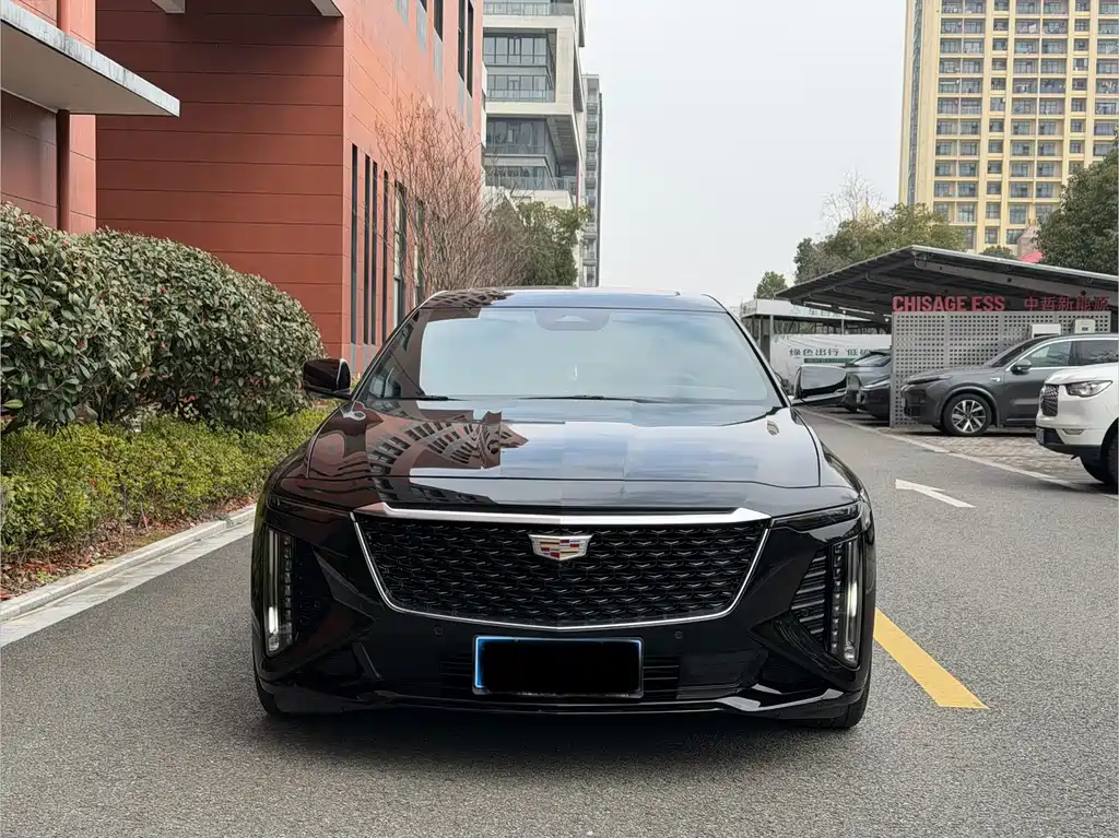Cadillac CT6 — фото 2