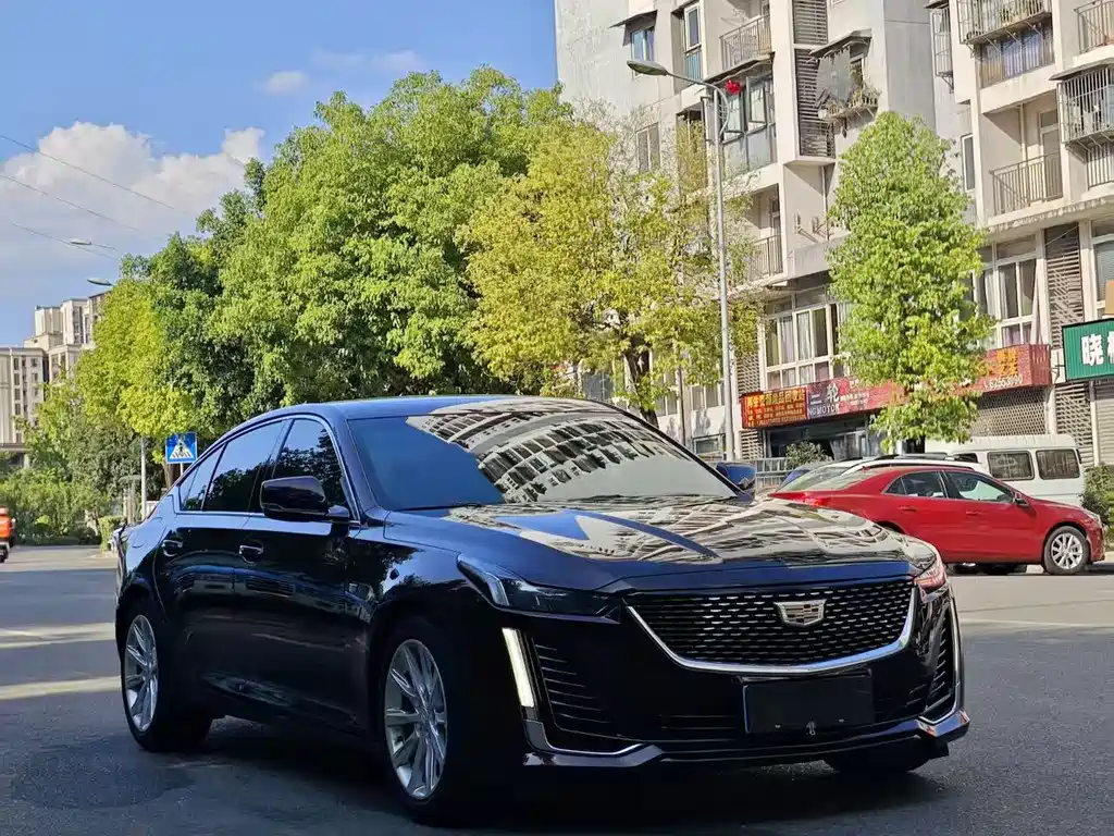 Cadillac CT5 — фото 3