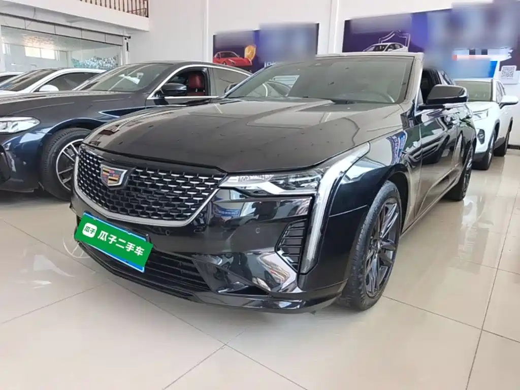 Cadillac CT4 — фото 2