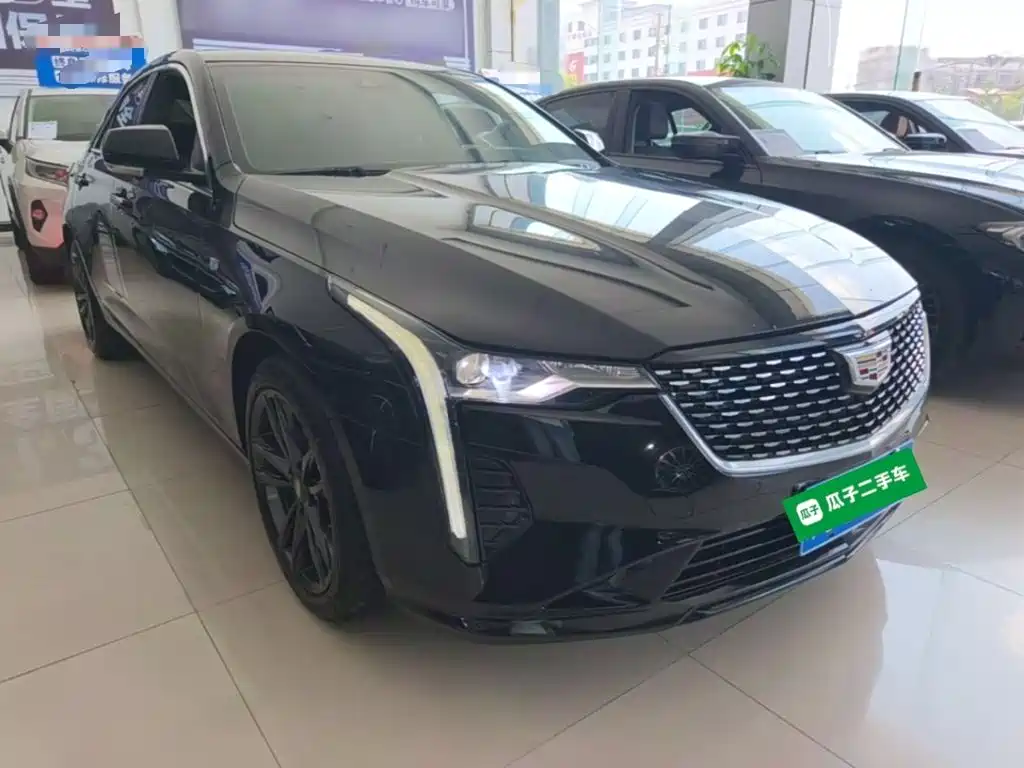 Cadillac CT4 — фото 4
