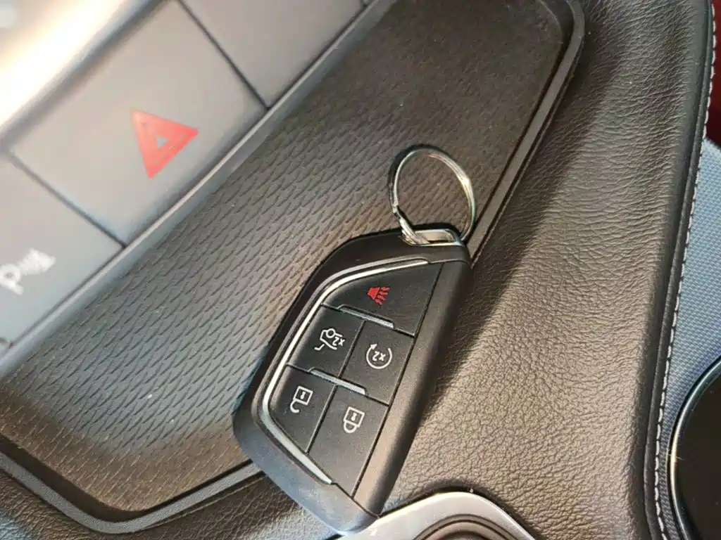Cadillac CT4 — фото 9