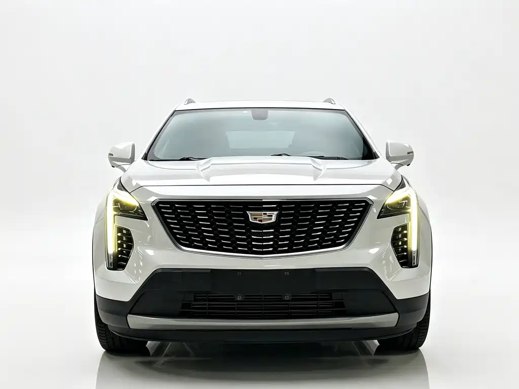 Cadillac XT4 — фото 2