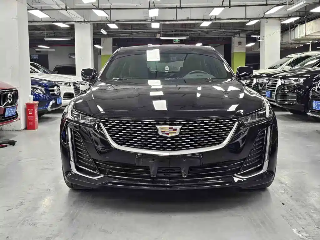 Cadillac CT5 — фото 2