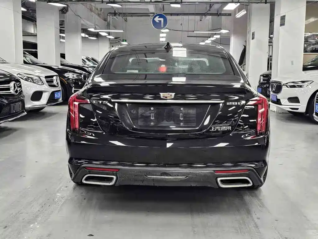 Cadillac CT5 — фото 5