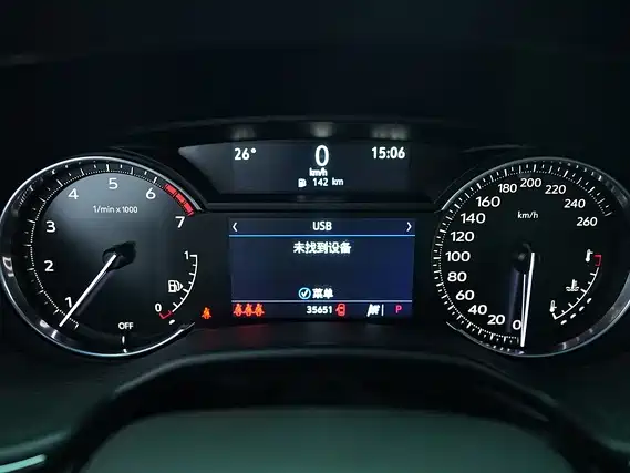 Cadillac CT5 — фото 4
