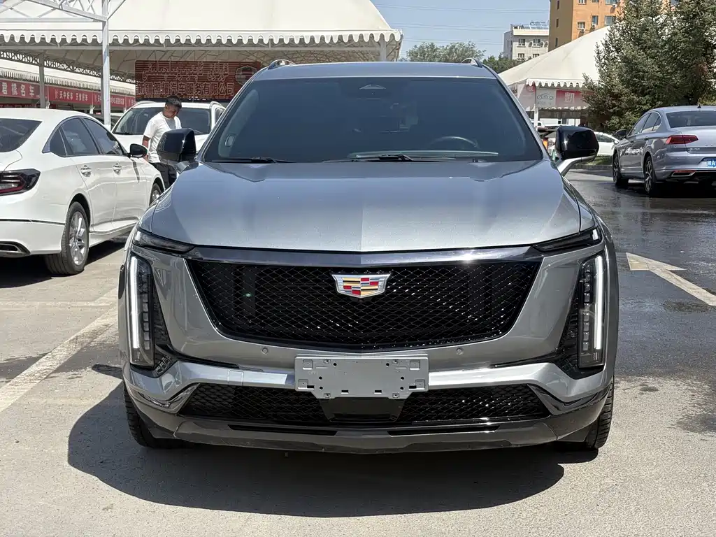 Cadillac XT5 — фото 3