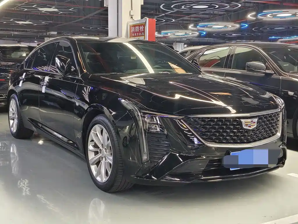 Cadillac CT5 — фото 3