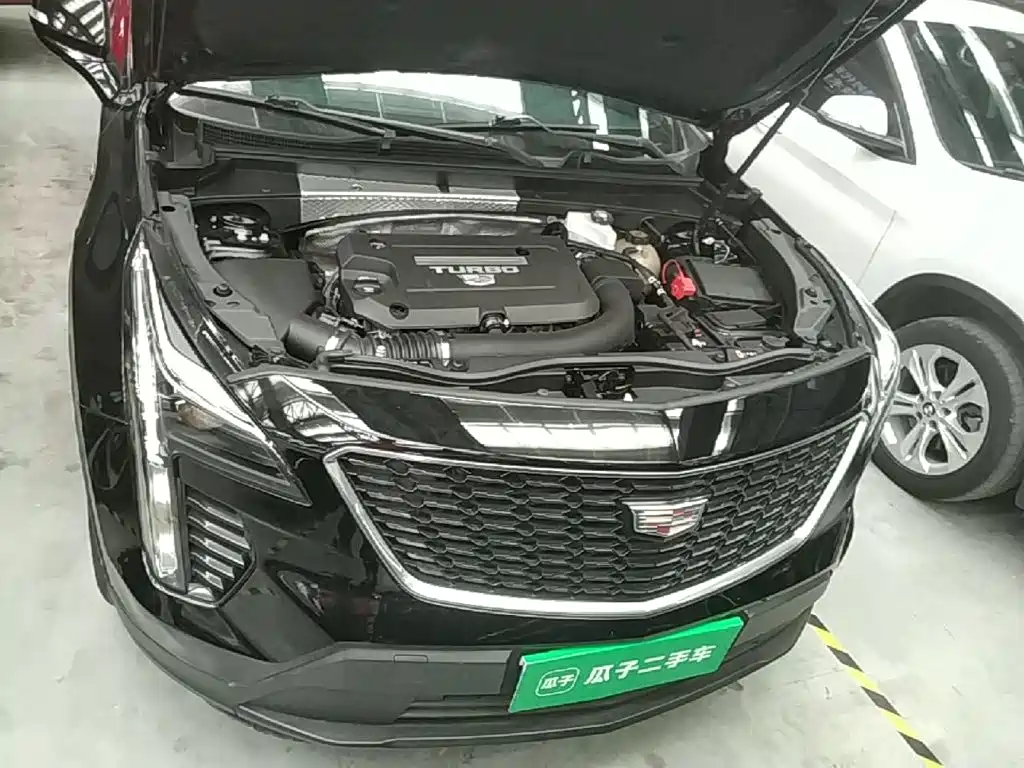 Cadillac XT4 — фото 20