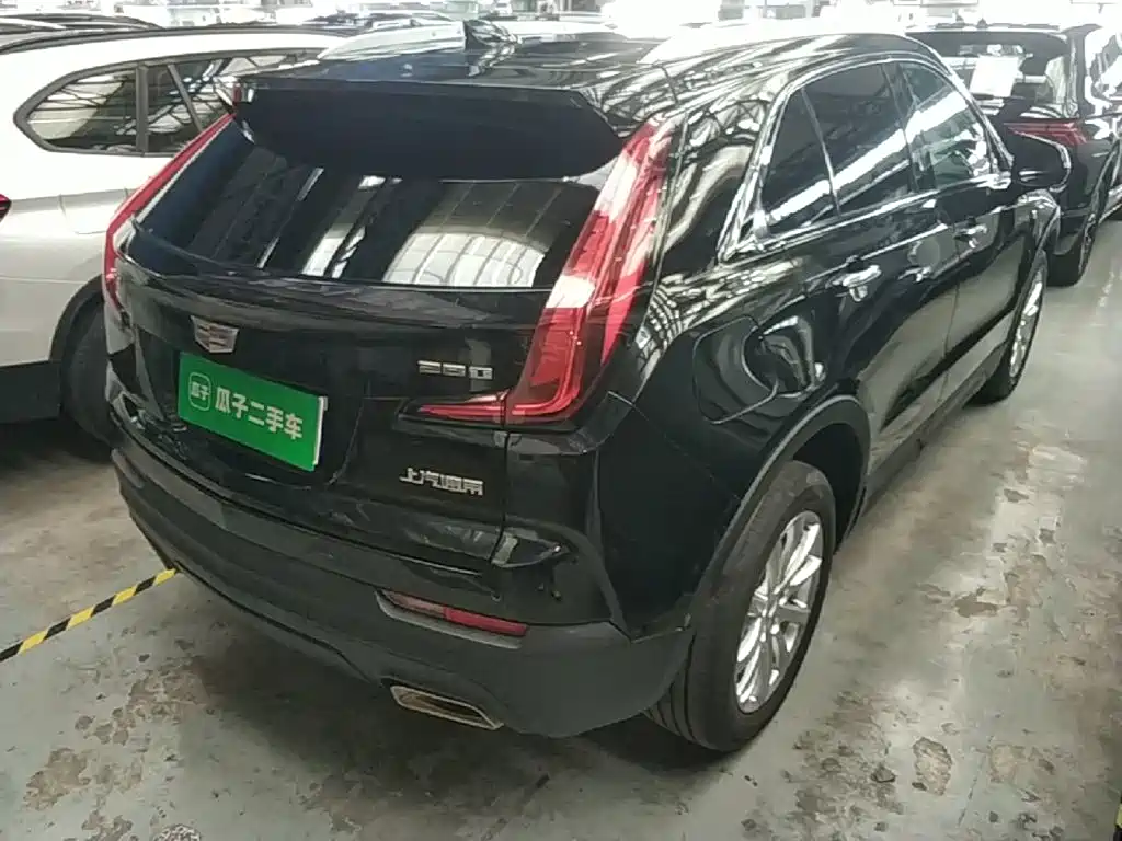 Cadillac XT4 — фото 7