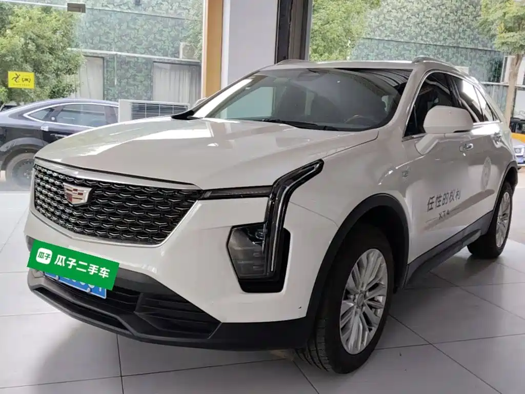 Cadillac XT4 — фото 2