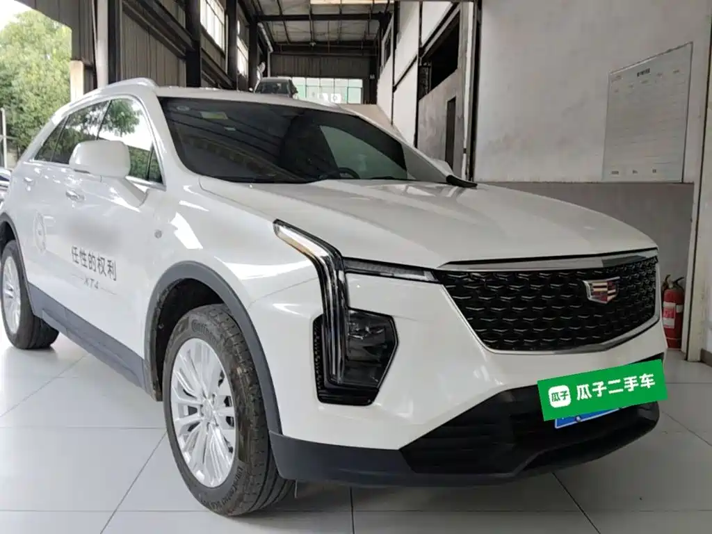 Cadillac XT4 — фото 4