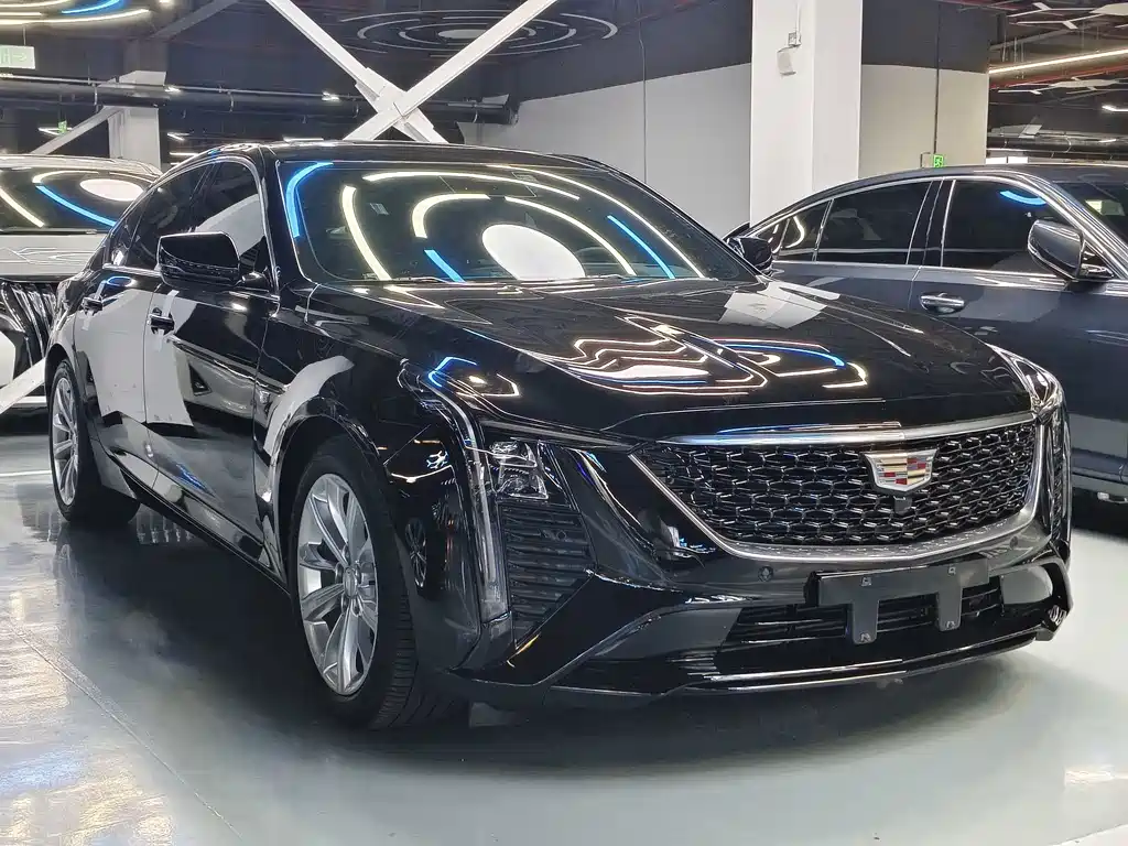 Cadillac CT5 — фото 3