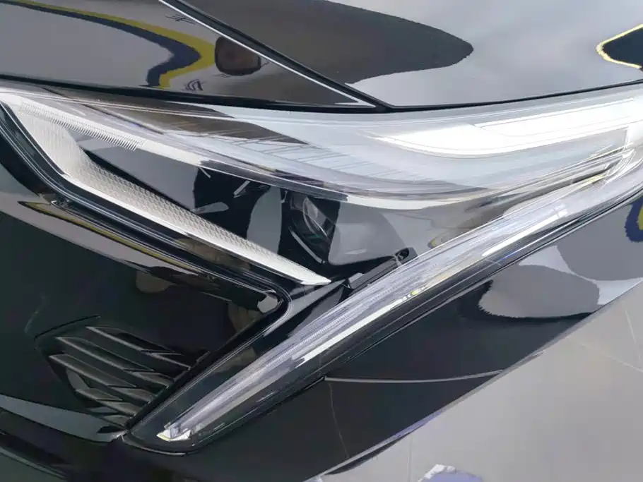 Cadillac CT6 — фото 5