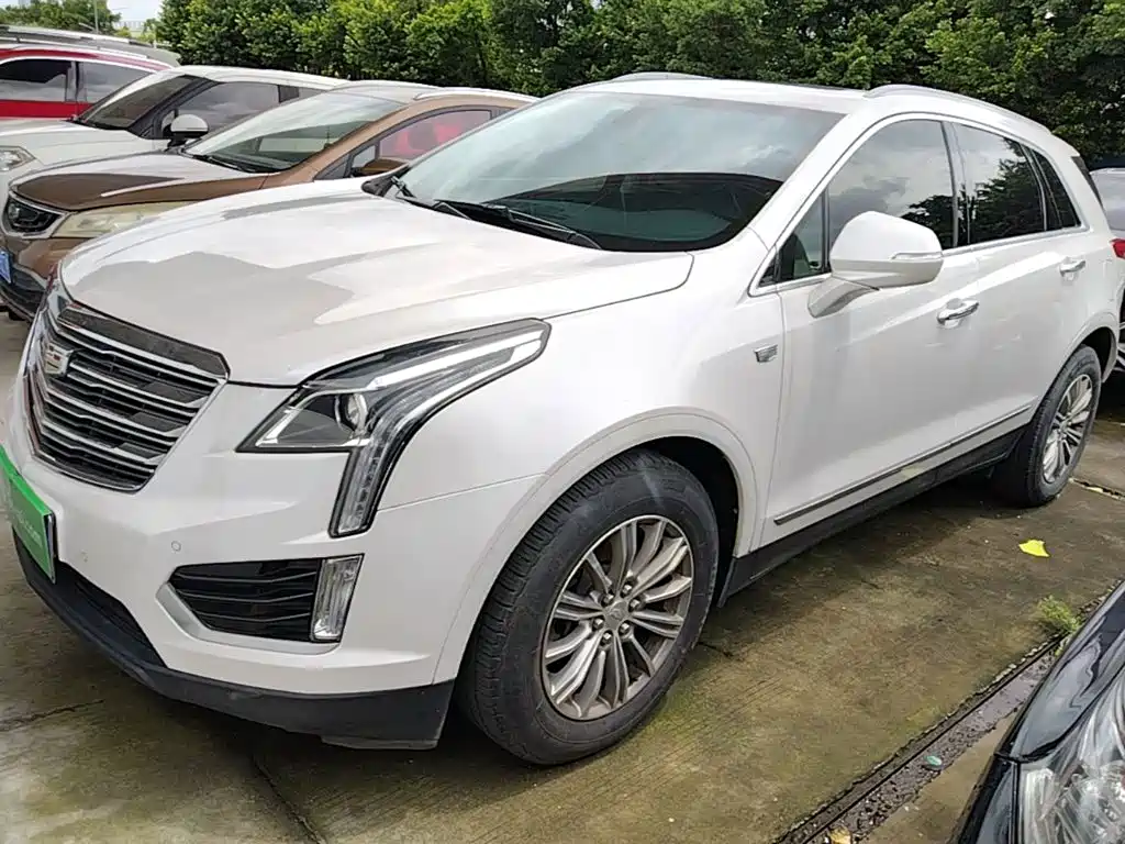 Cadillac XT5 — фото 2