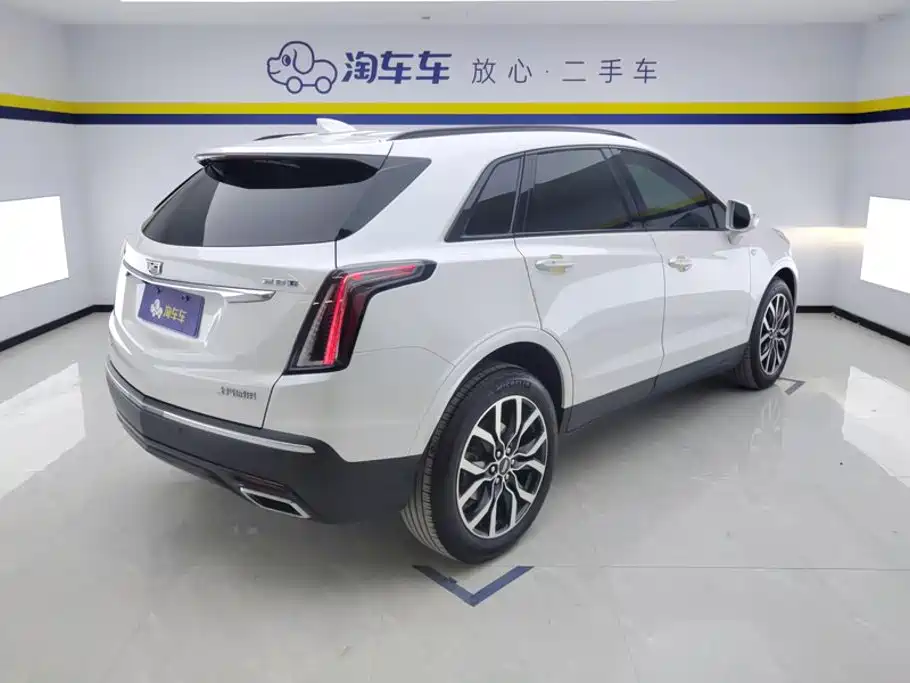 Cadillac XT5 — фото 3