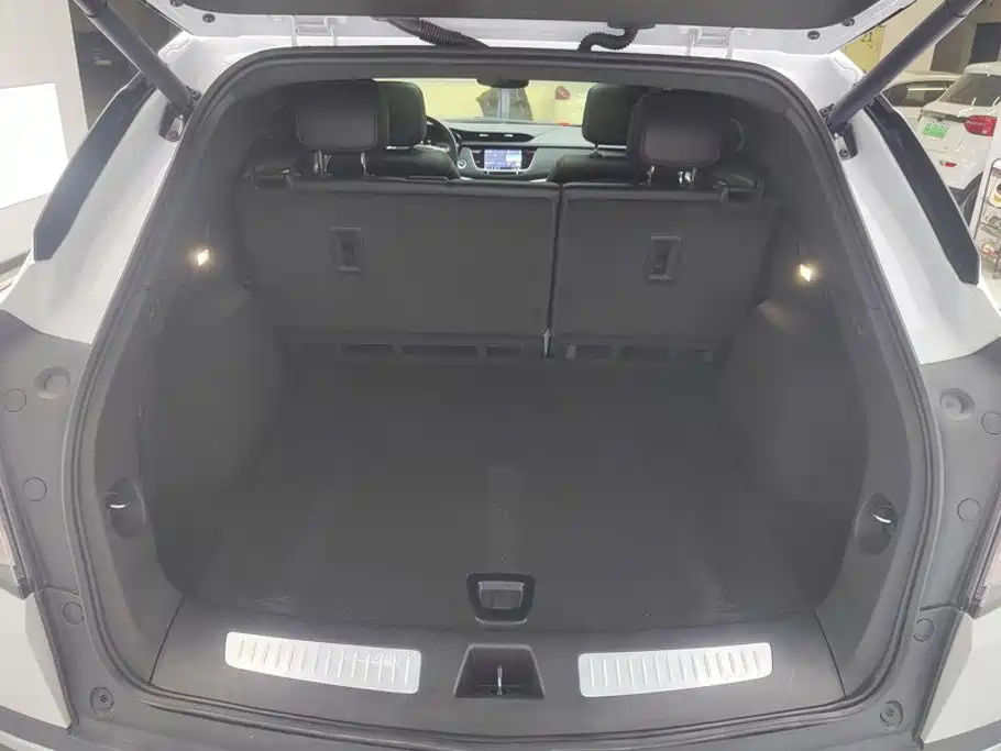 Cadillac XT5 — фото 4