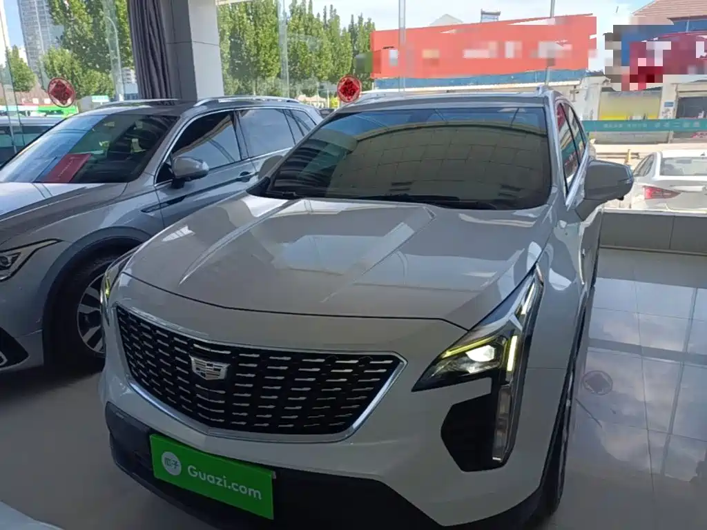 Cadillac XT4 — фото 3