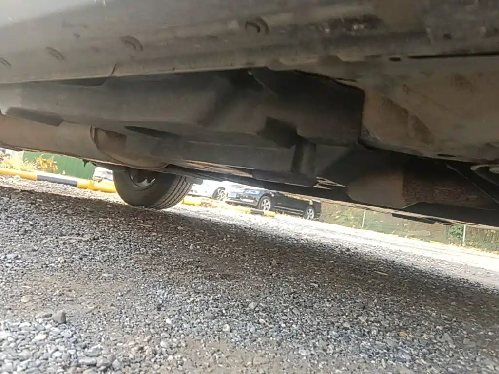 Toyota RAV4 — фото 2