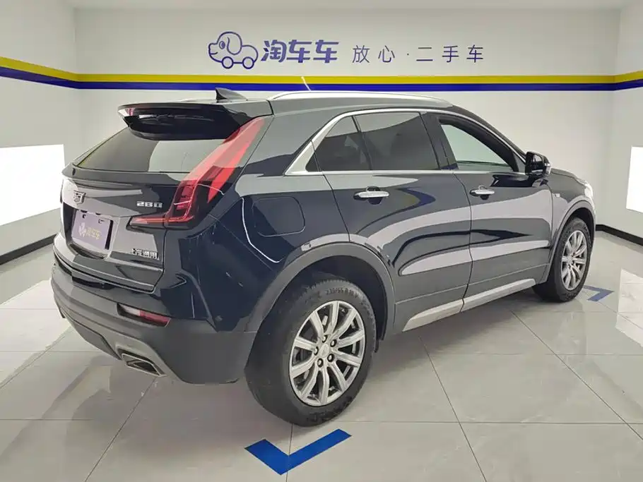 Cadillac XT4 — фото 3