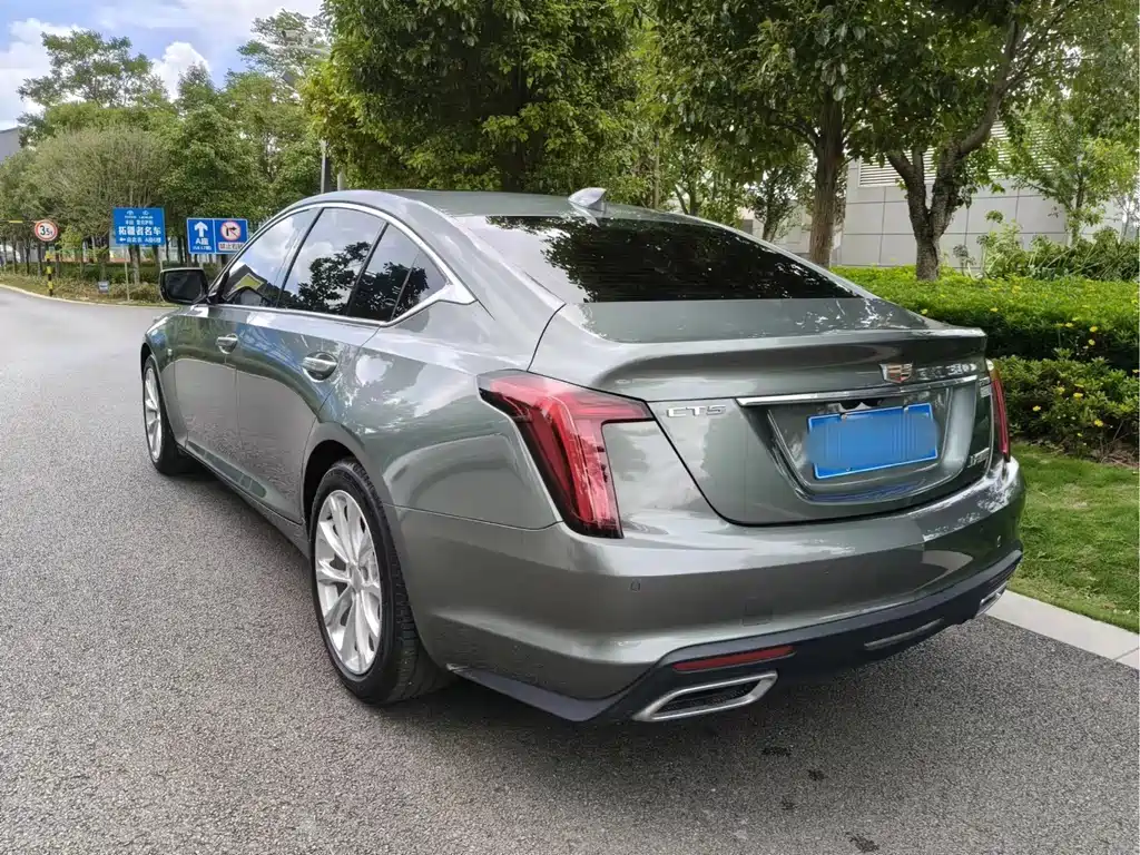 Cadillac CT5 — фото 4