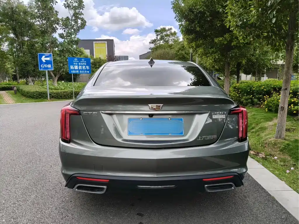 Cadillac CT5 — фото 5