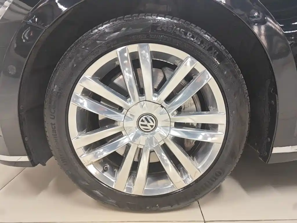 Volkswagen Phideon — фото 22