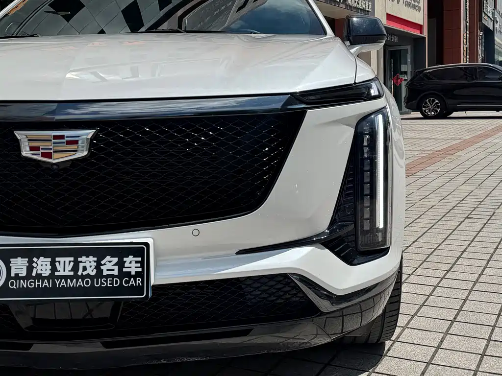 Cadillac XT5 — фото 4